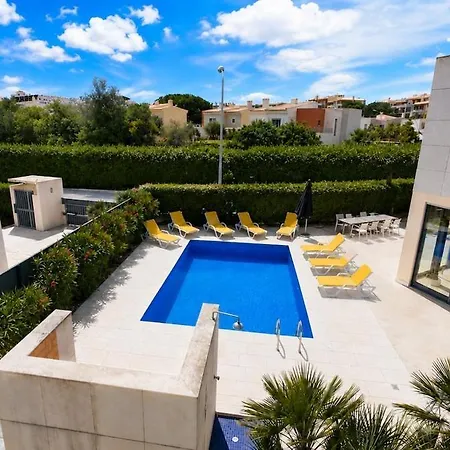 Vakantiehuis Linda Oura 4br 10 New For Rent! Albufeira