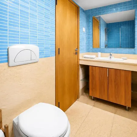Linda Oura 4br 10 New For Rent! * Albufeira