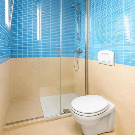 Linda Oura 4br 10 New For Rent! *
