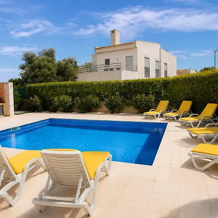 Linda Oura 4br 10 New For Rent! Vakantiehuis