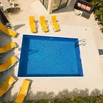 Holiday home Linda Oura 4br 10 New For Rent! Albufeira
