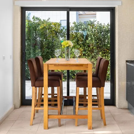 בית נופש Linda Oura 4br 10 New For Rent!