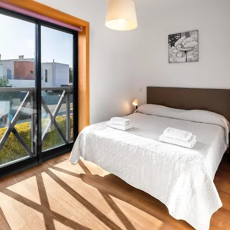 Linda Oura 4br 10 New For Rent! Feriehus Albufeira