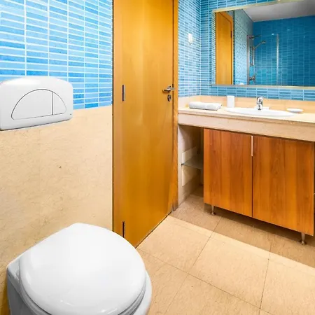 Feriehus Linda Oura 4br 10 New For Rent! *