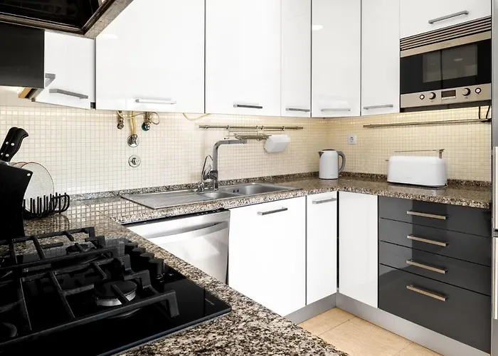 Сasa de vacaciones Linda Oura 4br 10 New For Rent! Albufeira