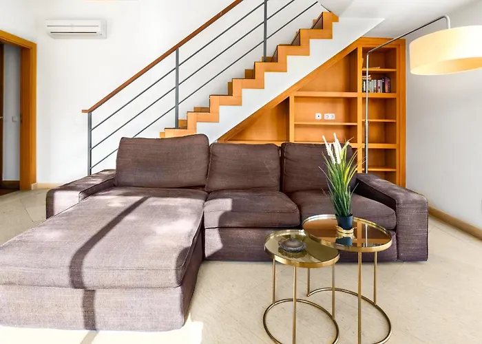 Linda Oura 4br 10 New For Rent! Holiday home *