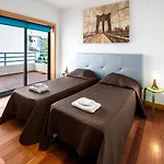 Σπίτι διακοπών Linda Oura 4br 10 New For Rent!
