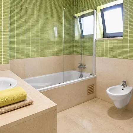 Linda Oura 4br 10 New For Rent! Hébergement de vacances Albufeira
