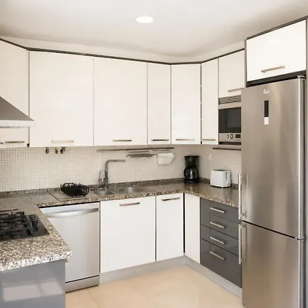 Hébergement de vacances Linda Oura 4br 10 New For Rent! *