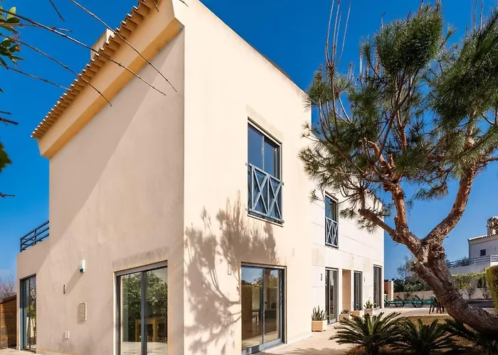 Дом отдыха Linda Oura 4br 10 New For Rent! *